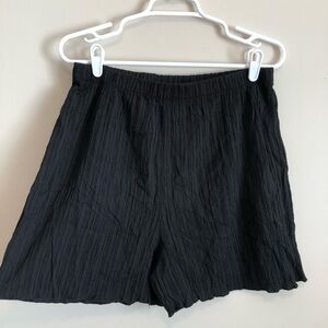 Emery Rose Black High-waisted Shorts